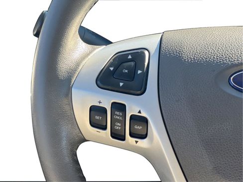 Used 2011 Ford Edge Limited w/ 302A Rapid Spec Order Code image 17