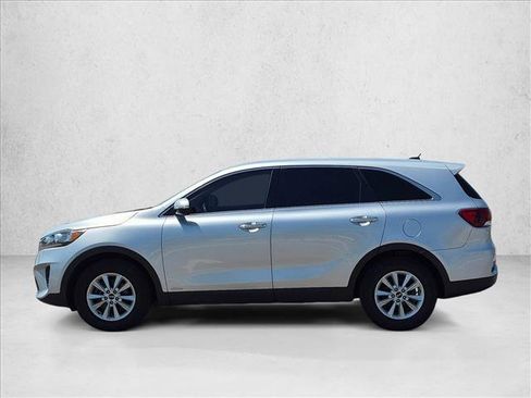 Used 2020 Kia Sorento AWD V6 image 6