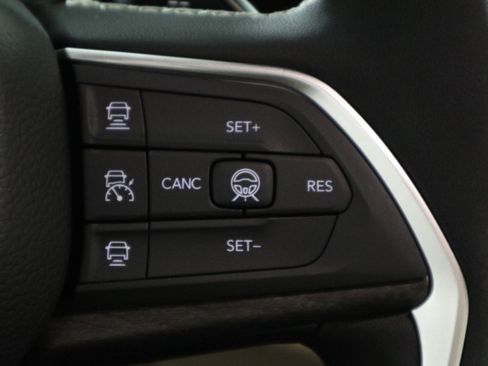 New 2026 Jeep Grand Cherokee L Limited AWD/4WD image 31
