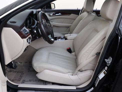 Used 2017 Mercedes-Benz CLS 550 4MATIC image 17