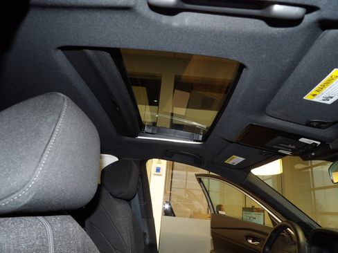 Used 2024 Honda Accord Sport image 15