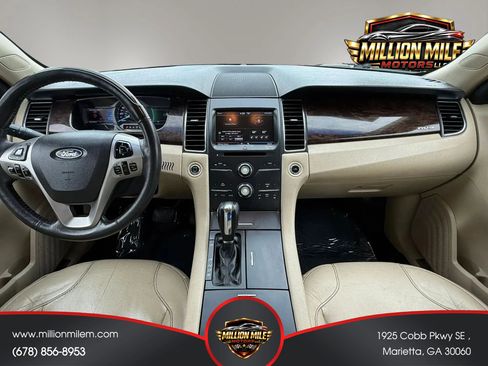 Used 2015 Ford Taurus Limited FWD image 3