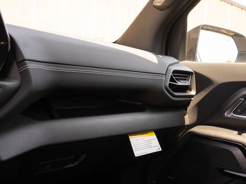 New 2025 Chevrolet Silverado EV LT image 30