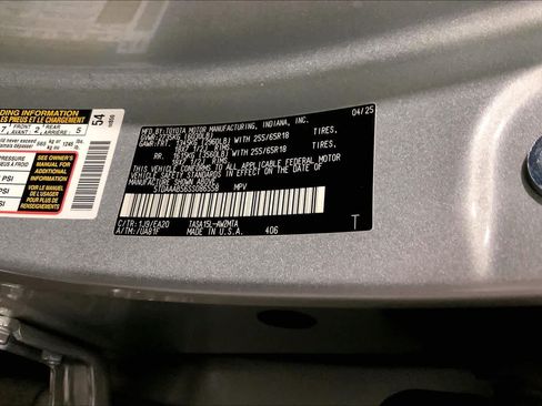 Used 2025 Toyota Grand Highlander AWD image 37
