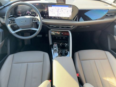 New 2025 Audi Q5 Premium w/ 19" Wheel Package image 17