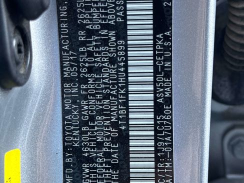 Used 2017 Toyota Camry XSE image 28