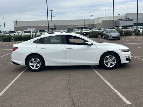 Certified 2024 Chevrolet Malibu LT FWD image 6
