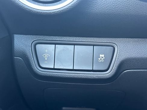 Used 2024 Kia Forte LXS FWD image 29