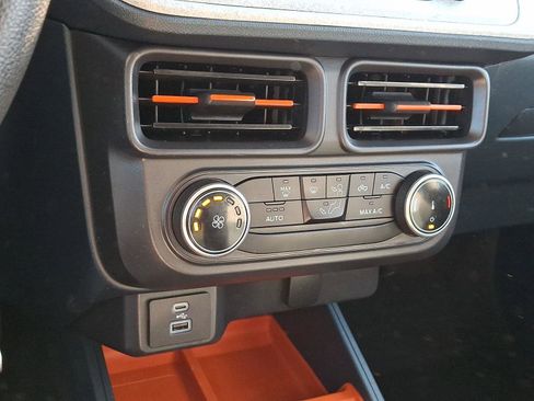 Used 2023 Ford Maverick XLT image 15