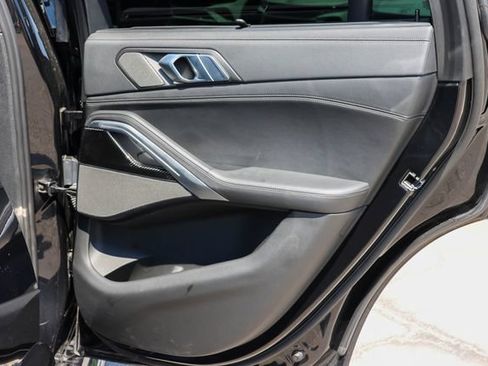 Used 2022 BMW X6 M50i w/ Executive Package AWD/4WD image 21