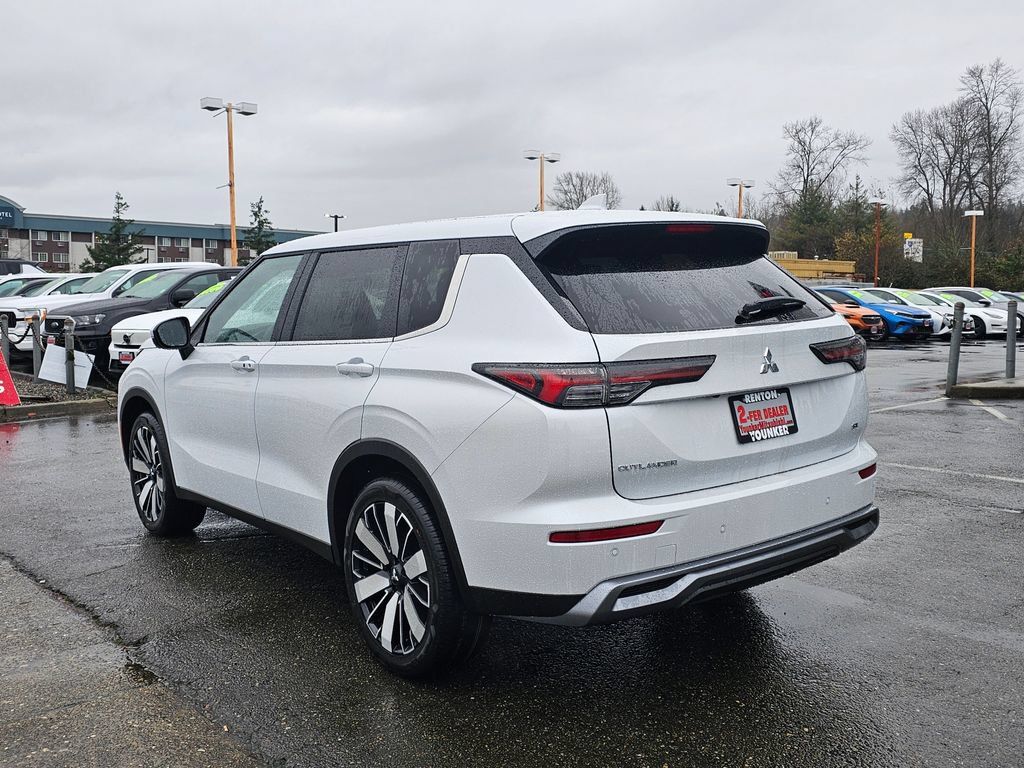 New 2026 Mitsubishi Outlander SE AWD/4WD image 7