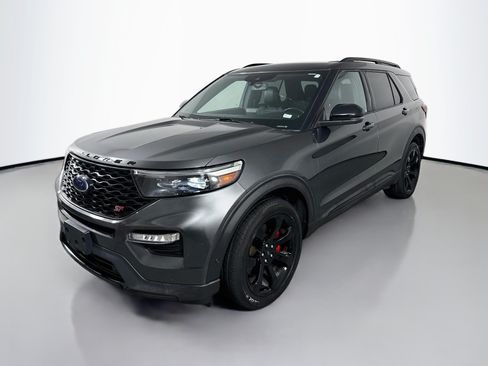 Used 2020 Ford Explorer ST w/ ST Street Pack AWD/4WD image 3