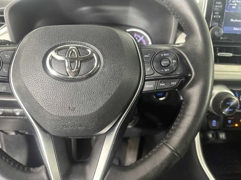Used 2019 Toyota RAV4 Limited image 22