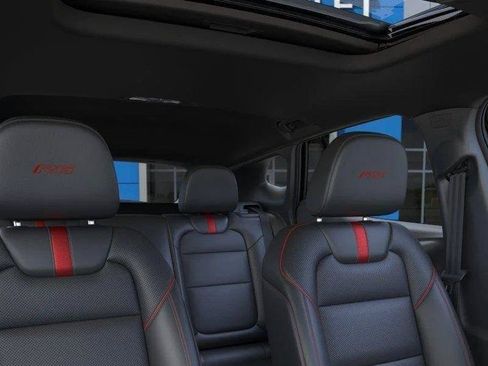New 2026 Chevrolet Trax RS w/ Sunroof Package FWD image 23