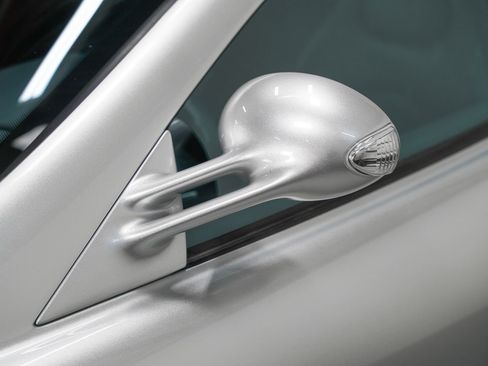 Used 2006 Mercedes-Benz SLR image 17