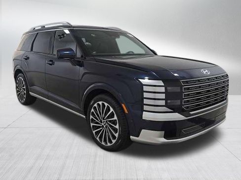 Used 2026 Hyundai Palisade Calligraphy AWD/4WD image 4