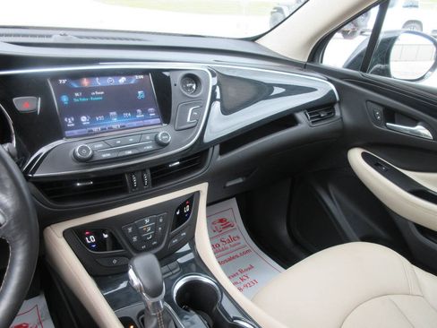 Used 2017 Buick Envision Essence FWD image 10