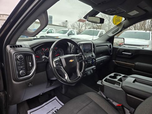 Used 2019 Chevrolet Silverado 1500 LT w/ All-Star Edition image 2
