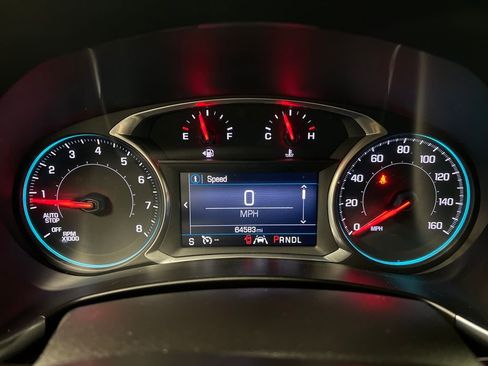 Used 2021 Chevrolet Equinox LT AWD/4WD image 4