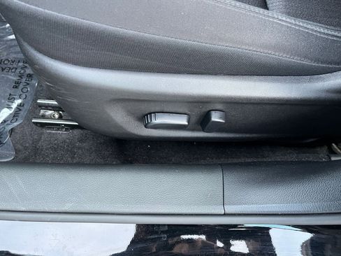 Used 2025 Nissan Altima 2.5 SV image 23