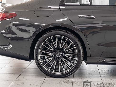 Used 2026 Mercedes-Benz E 53 AMG e 4MATIC Sedan image 10