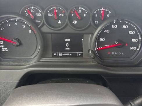Used 2023 Chevrolet Silverado 1500 Custom AWD/4WD image 13