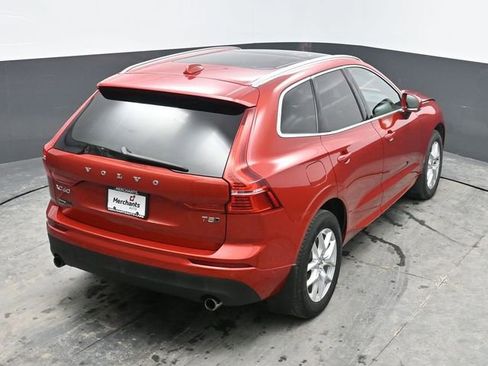 Used 2018 Volvo XC60 T5 Momentum w/ Convenience Package image 29