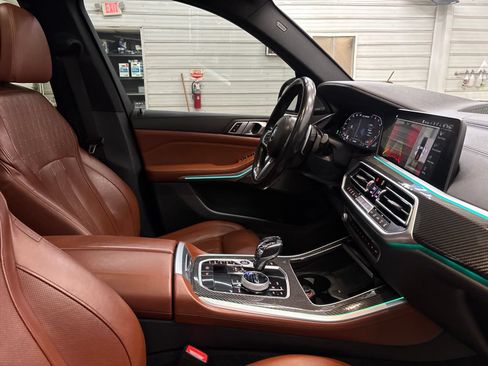 Used 2021 BMW X5 M50i w/ Premium Package AWD/4WD image 28