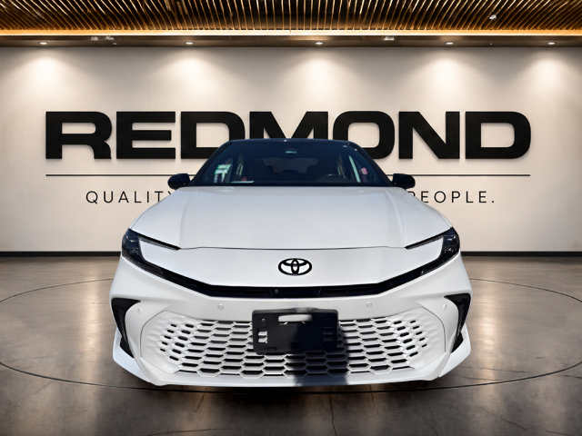 Used 2025 Toyota Camry XSE w/ Premium Plus Package AWD/4WD image 4
