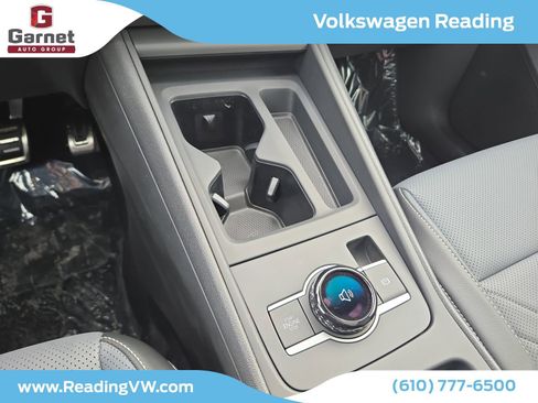 New 2026 Volkswagen Tiguan SE R-Line image 17