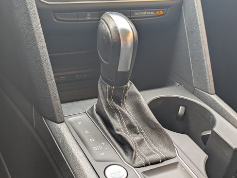 Used 2021 Volkswagen Atlas SE w/ Panoramic Sunroof Package FWD image 34