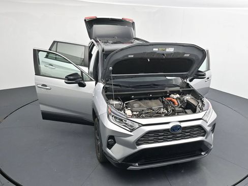 Used 2019 Toyota RAV4 XSE w/ XSE Weather Package AWD/4WD image 25