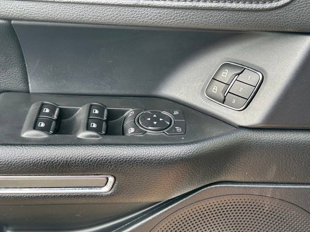 Used 2021 Ford Expedition XLT AWD/4WD image 21