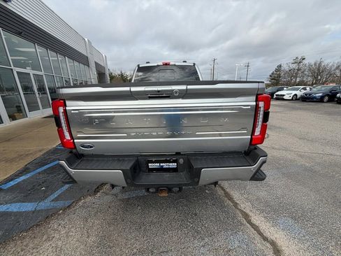 Used 2024 Ford F250 Platinum image 7