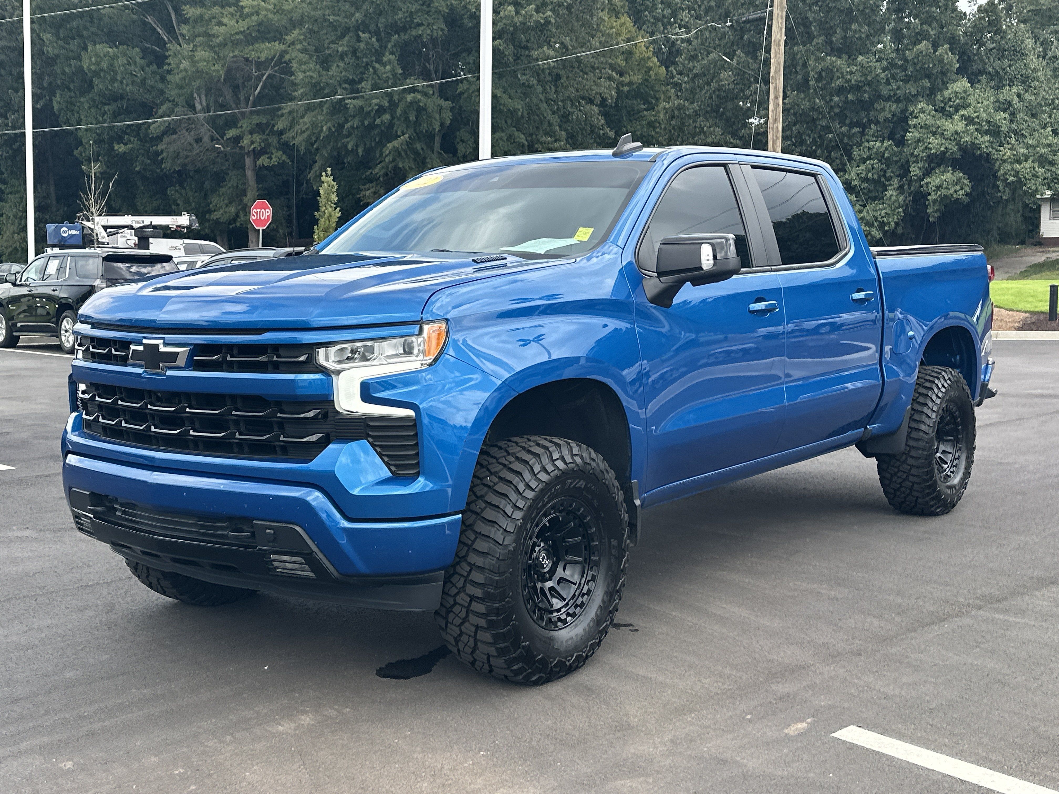 Used 2022 Chevrolet Silverado 1500 RST w/ All Star Edition Plus AWD/4WD image 4