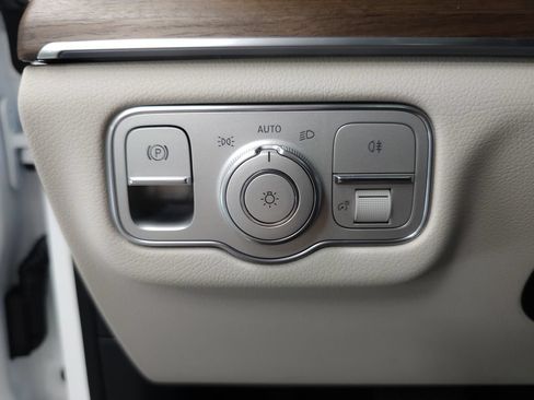 Certified 2026 Mercedes-Benz GLE 350 4MATIC image 10