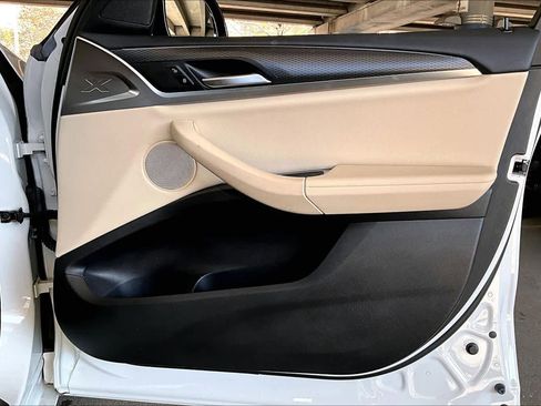 Used 2023 BMW X4 xDrive30i w/ M Sport Package image 22