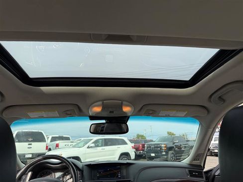 Used 2011 INFINITI M37 AWD W/PREMIUM PACKAGE & NAVIGA w/ Premium Pkg image 24