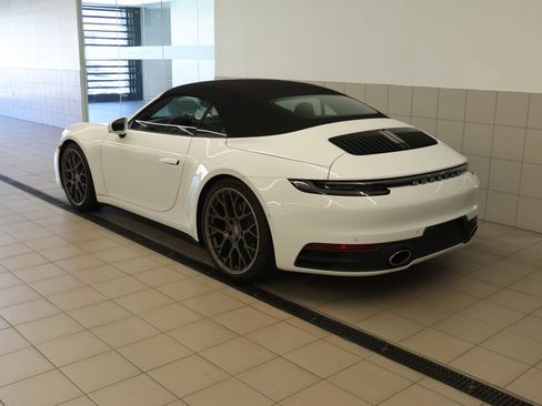 Used 2024 Porsche 911 Carrera S image 3