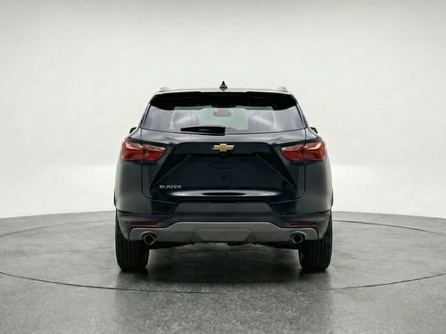 Used 2025 Chevrolet Blazer LT FWD image 7