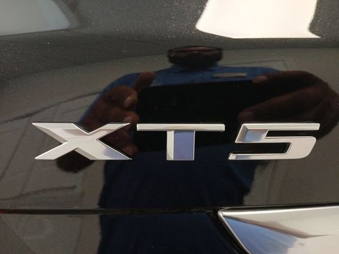 Certified 2024 Cadillac XT5 Premium Luxury AWD/4WD image 27