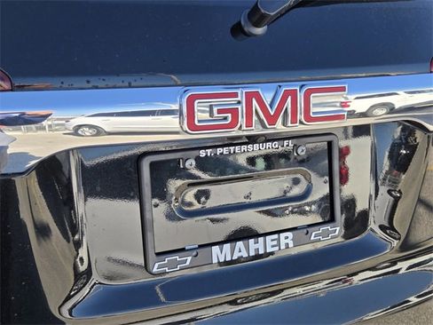 Used 2018 GMC Acadia Denali w/ LPO, Floor Liner Package image 12