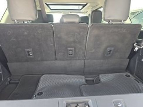 Used 2025 Ford Expedition Active AWD/4WD image 11