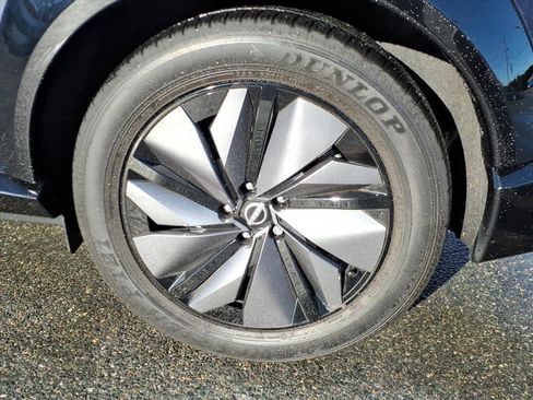 Certified 2023 Nissan Ariya FWD image 9