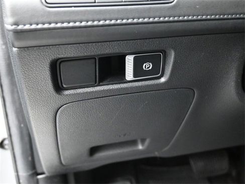 Used 2022 Hyundai Santa Fe Calligraphy image 18