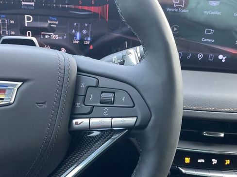 New 2026 Cadillac CT5 V image 14