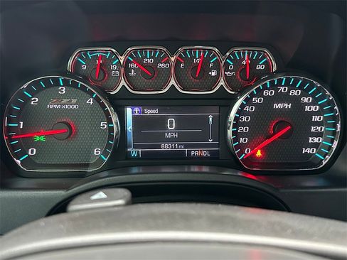 Used 2018 Chevrolet Silverado 1500 LT w/ All Star Edition image 23