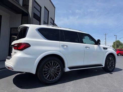 Used 2024 INFINITI QX80 Premium Select w/ Cargo Package AWD/4WD image 10