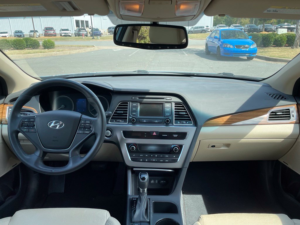 Used 2015 Hyundai Sonata Limited FWD image 24