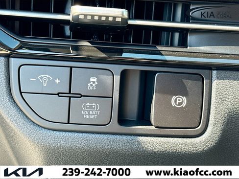 New 2026 Kia Sportage LX image 33